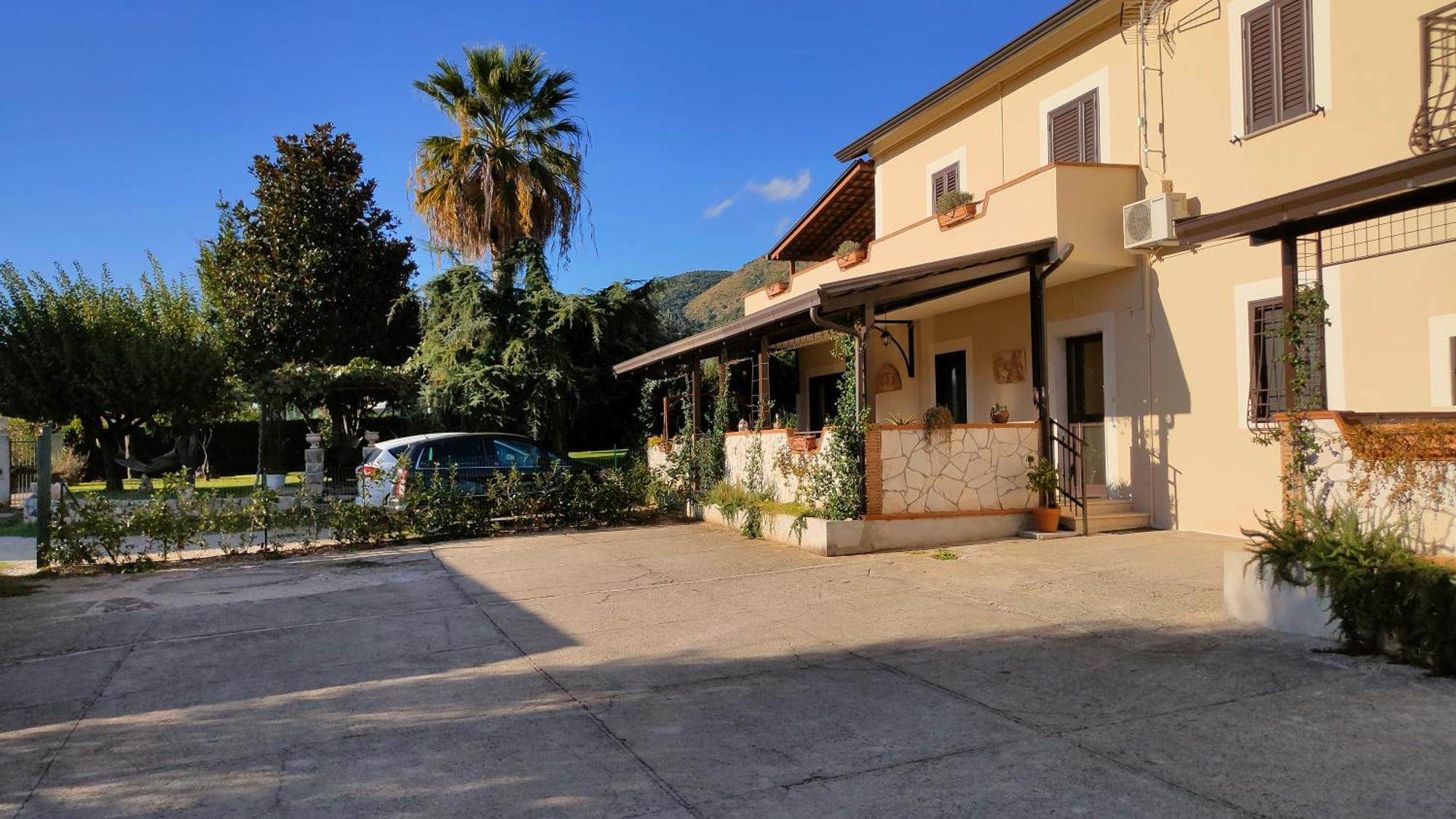 B&B Casale Shanti Piedimonte San Germano Luaran gambar